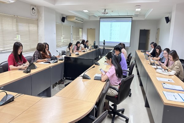 ประชุมเพื่อรับทราบเเนวทางการดำเนินการตอบเเบบสอบถามการดำเนินการควบคุมภายในด้านการรับเงินเเละการจ่ายเงิน ประจำปีงบประมาณ พ.ศ.2567 ครั้งที่ 2 (15 ต.ค.67)